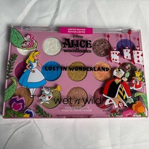 🍄 Alice in Wonderland Wet & Wild bundle